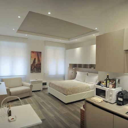 Andrea Luxury Apartments Strada Maggiore Studio 1 Bologna Ngoại thất bức ảnh