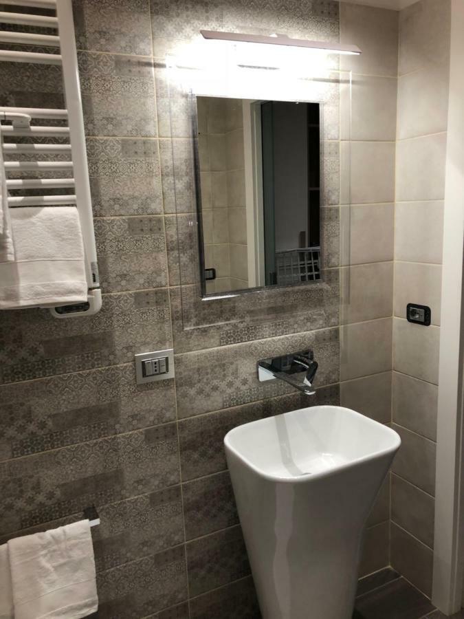Andrea Luxury Apartments Strada Maggiore Studio 1 Bologna Ngoại thất bức ảnh